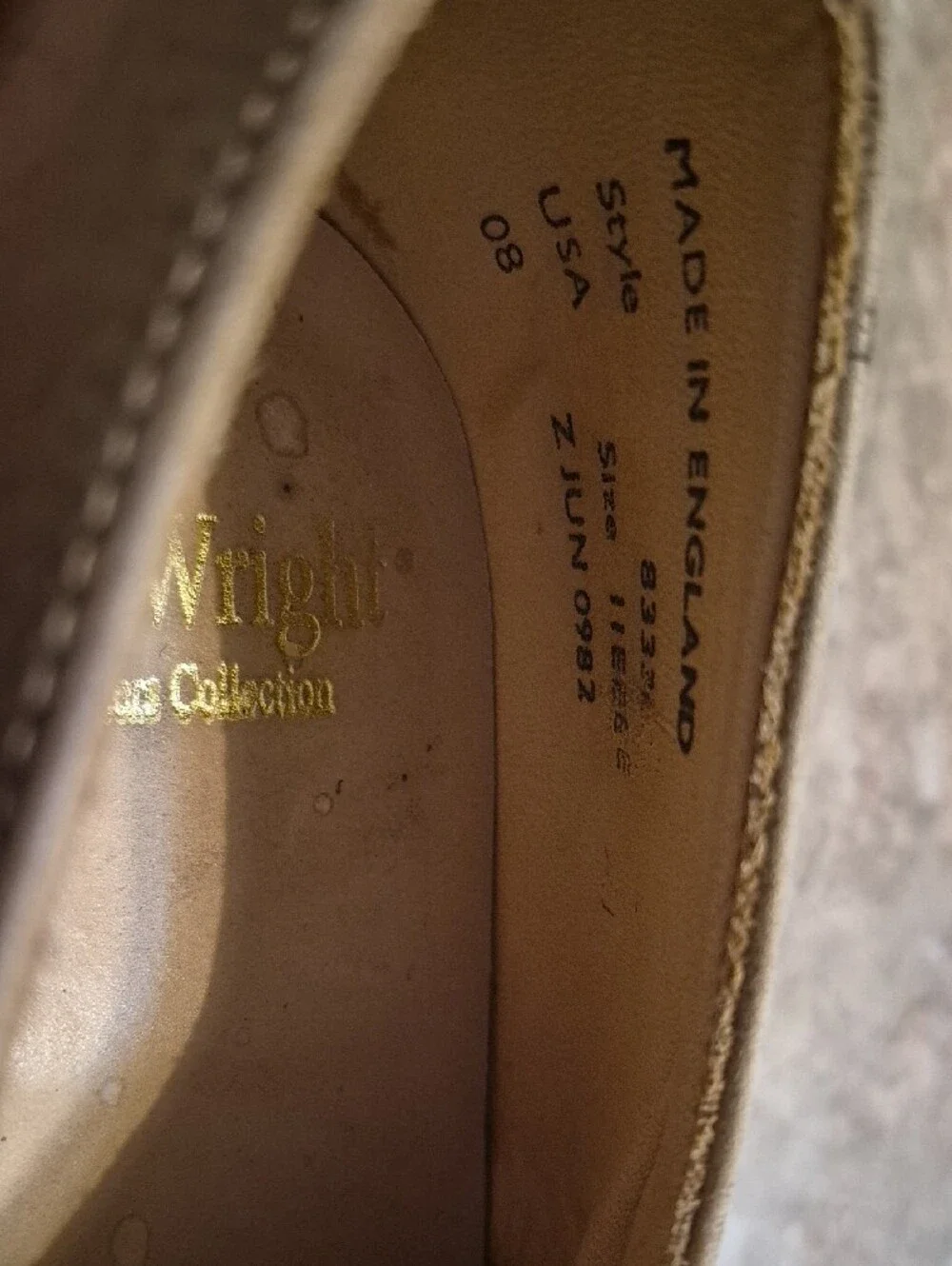 E.T. Wright Men's Beige Suede Derby Shoes